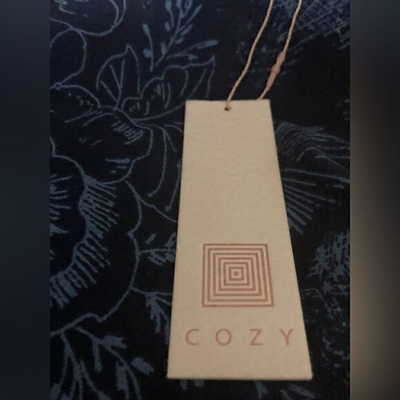 NWT LuLaRoe Cozy Collection Kate XS Top - Picture 6 of 8